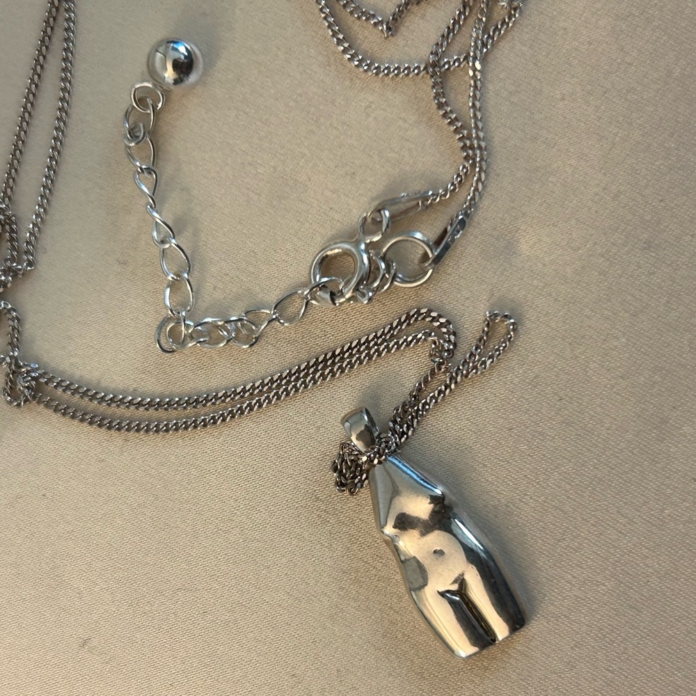 Wolf Circus Sterling Silver Woman Necklace Pendant